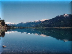 Lago Machónico cerca de San Martin de los Andes - Neuquén - Argentina