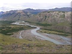 Río de las Vueltas zona El Chaltén - Santa Cruz - Argentina